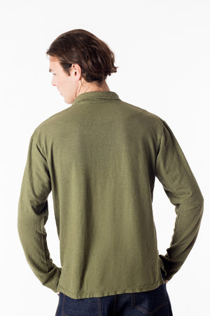 Men’s perfect polo eco style! Long sleeve shirt in green, organic cotton hemp blend, great for golf and everyday wear. Soft and breathable, slow menswear ethically made in Canada. 