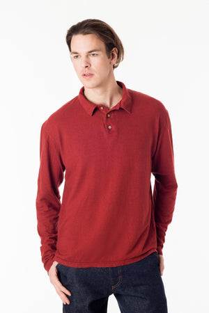 Men’s perfect polo eco style! Long sleeve shirt in burgundy, organic cotton hemp blend, great for golf and everyday wear. Soft and breathable, slow menswear ethically made in Canada. 